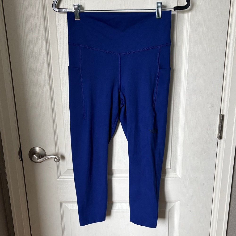The North Face Women's Cropped Blue Leggings